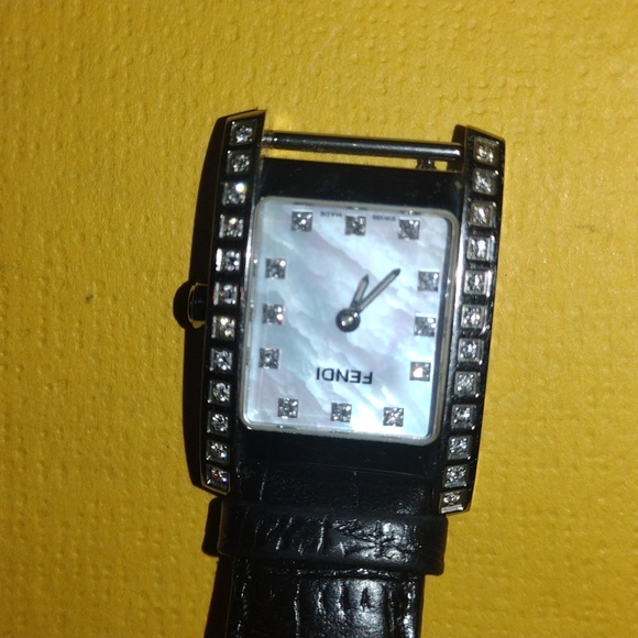 Fendi Black Leather Watch with Crystal Detailing - Picture 14 of 14